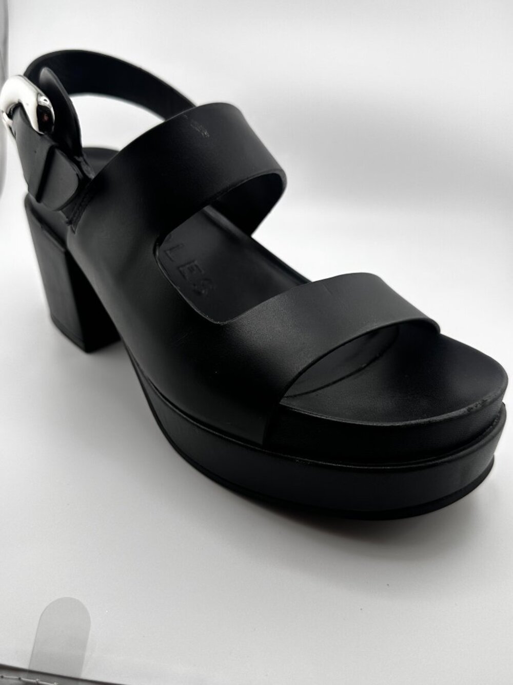 Aerosoles Clarkson Black Leather Platform Block Heel Sandals Size 7.5M - Picture 9 of 14